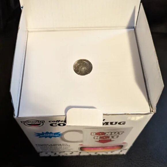 Bigmouth Inc Donut Hole mug Brand New - Picture 10 of 11